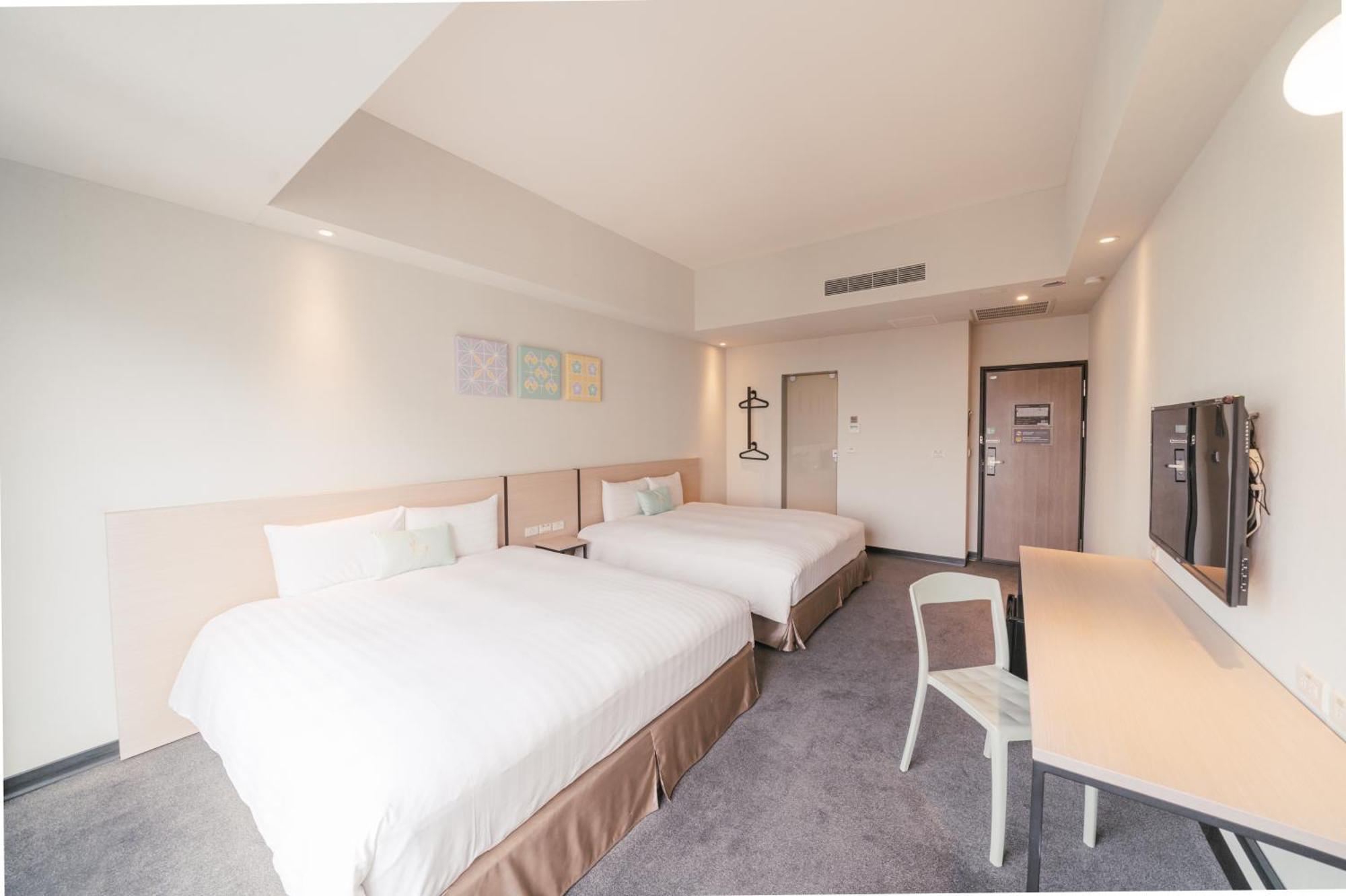Hotel Liyaou Цзяї Екстер'єр фото