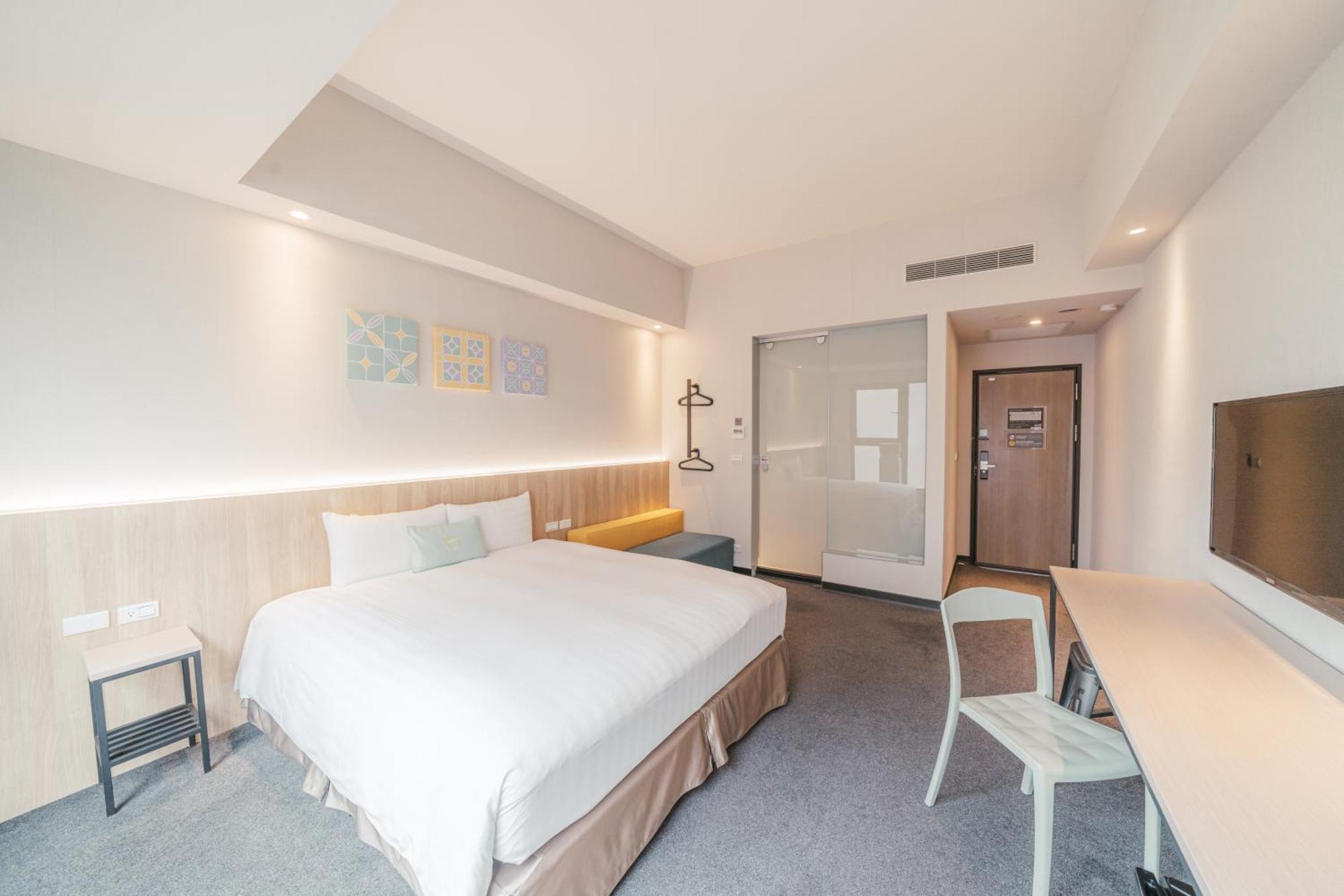 Hotel Liyaou Цзяї Номер фото