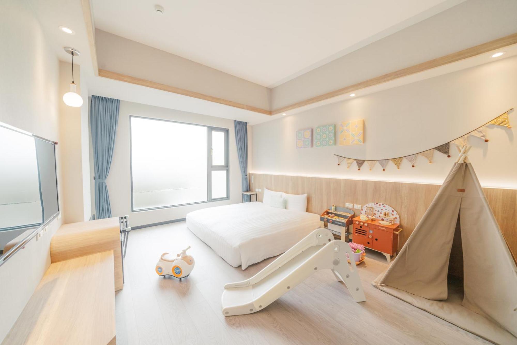 Hotel Liyaou Цзяї Екстер'єр фото