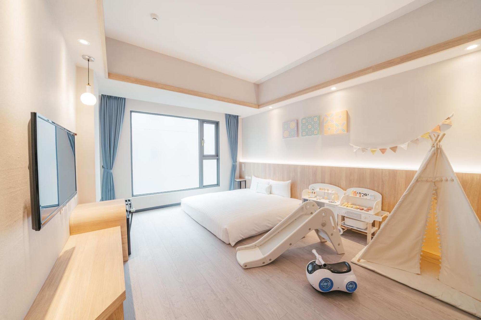 Hotel Liyaou Цзяї Екстер'єр фото